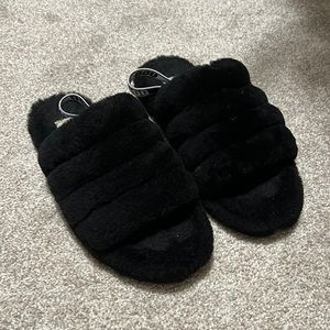 Black UGG fluff slides